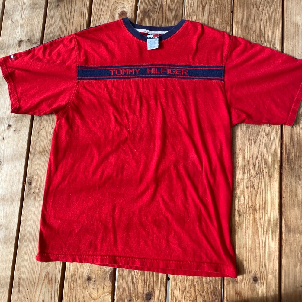 Thrifted Tommy t-shirt
